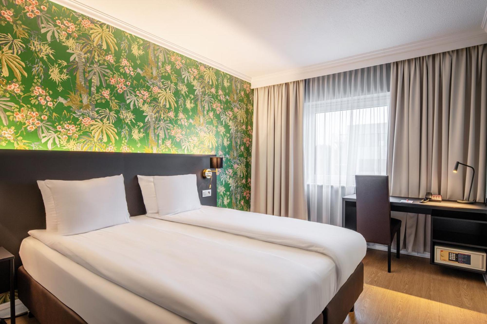 Hotel Thon Brussels Airport 3*